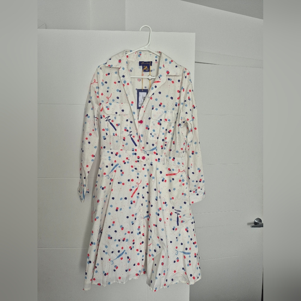 "Héroines Paris" White Shirt Dress with Pink and Blue Polka Dots